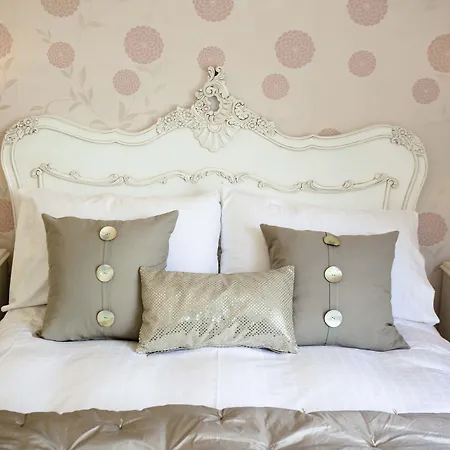 Windfalls Boutique Hotel-2